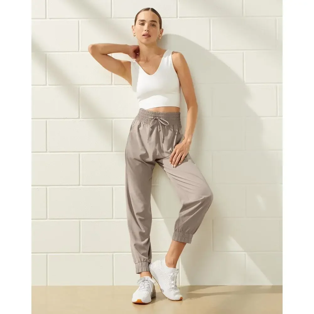YPB motionTEK Jogger Oat Beige Sweatpants Size S - Picture 1 of 7